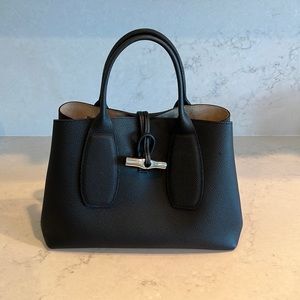 Longchamp Paris Roseau Hangbag - Size M